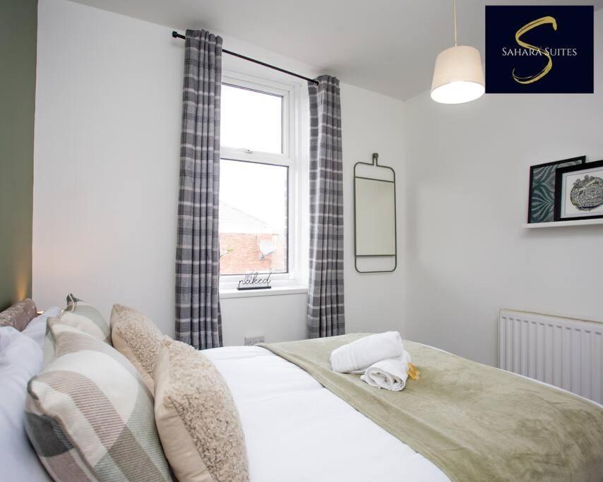 Monthly Retreat - Cosy & Central 3Bed Home - Newcastle Quayside & St James Park - Parking 뉴캐슬어폰타인 외부 사진